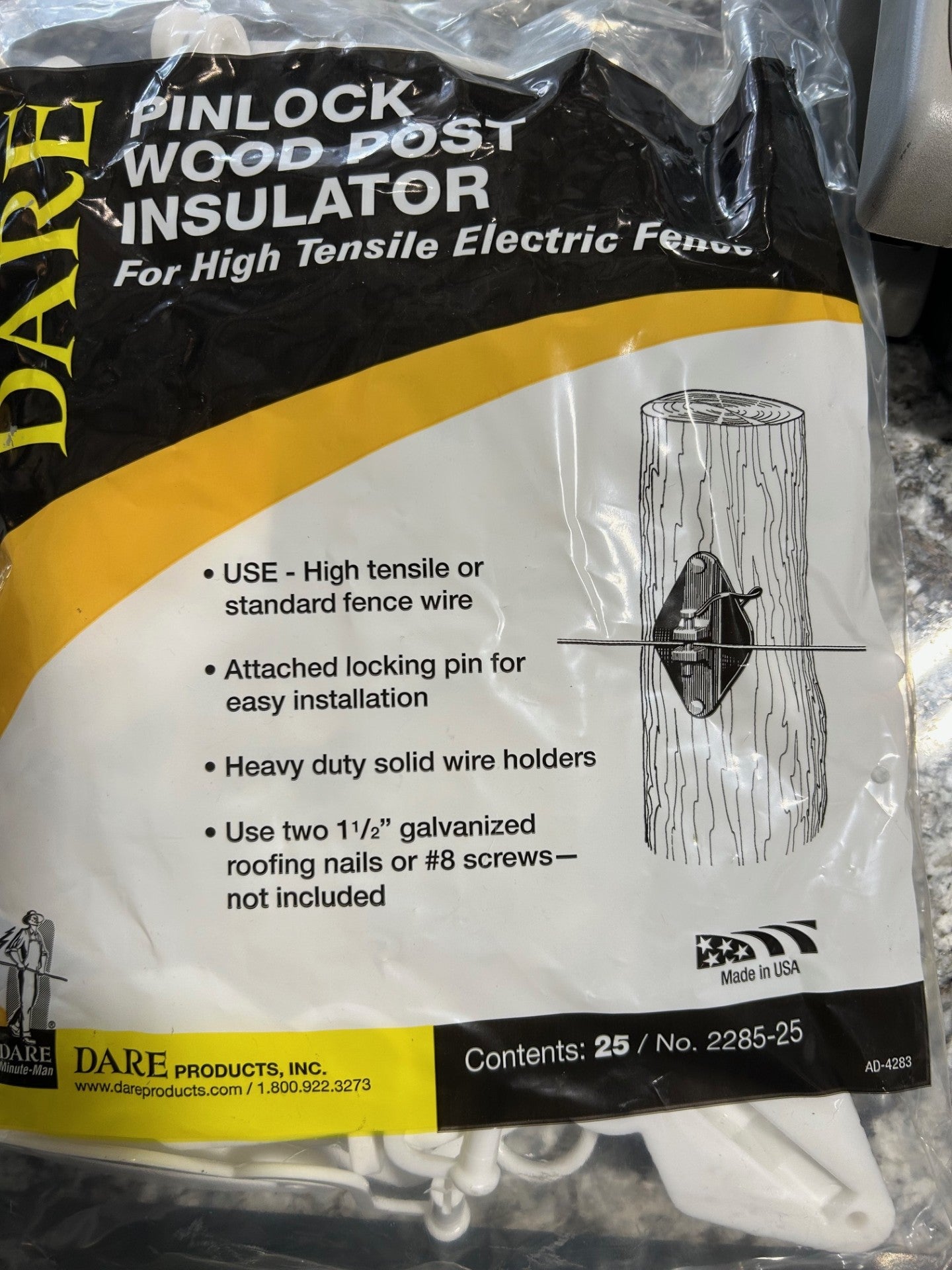 WOOD POST PINLOCK INSULATOR - 25/BAG